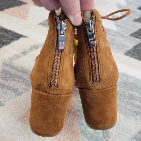 Marc Fisher Frayz Sandal Size 7.5 - Picture 7 of 9